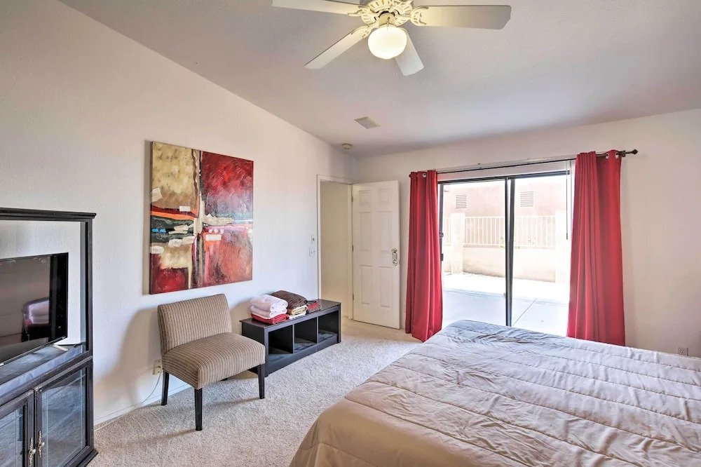 Patio, Rooftop Deck & Mtn Views: Lake Havasu Home!