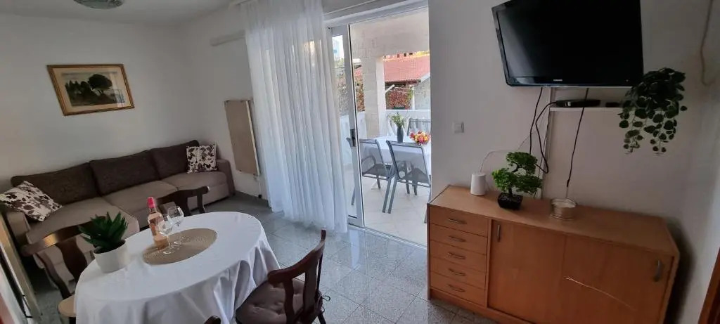 Apartments Ćosic
