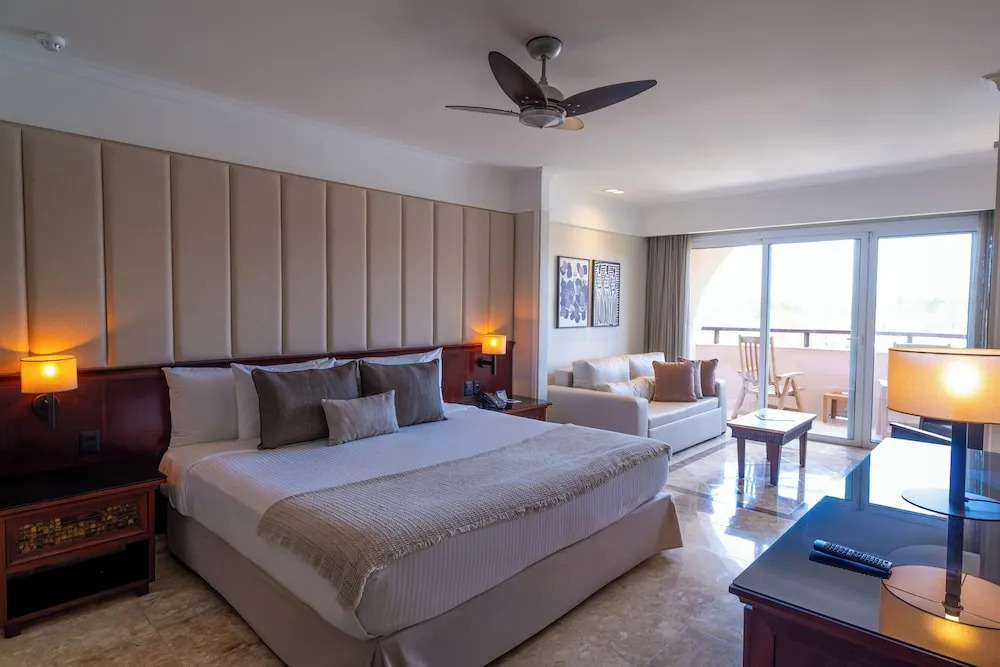 Family Selection At Grand Palladium Imbassai Resort & Spa