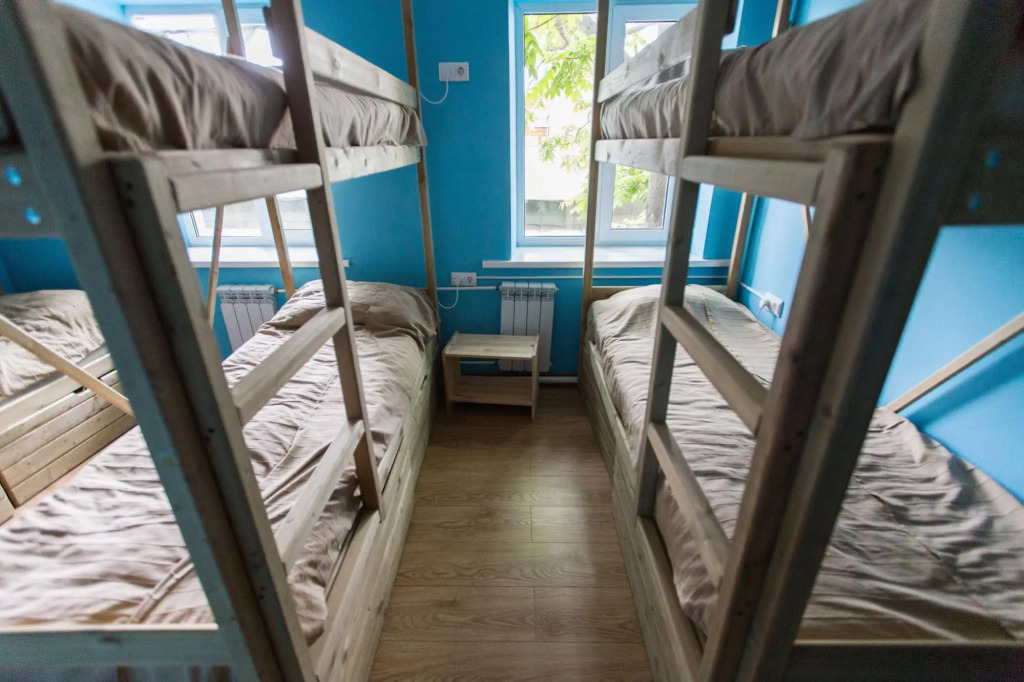 Mattress, Sailor and Albatross - Hostel