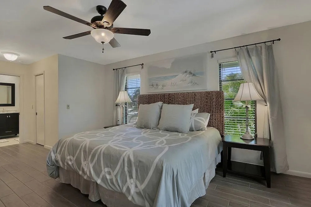 Sycamore Home #13070 3 Bedrooms 2 Bathrooms Home