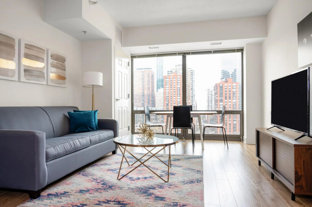 Chicago | Hip 1BD/1BA South Loop Apartment