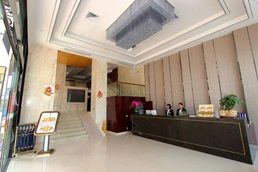 Dear Hotel