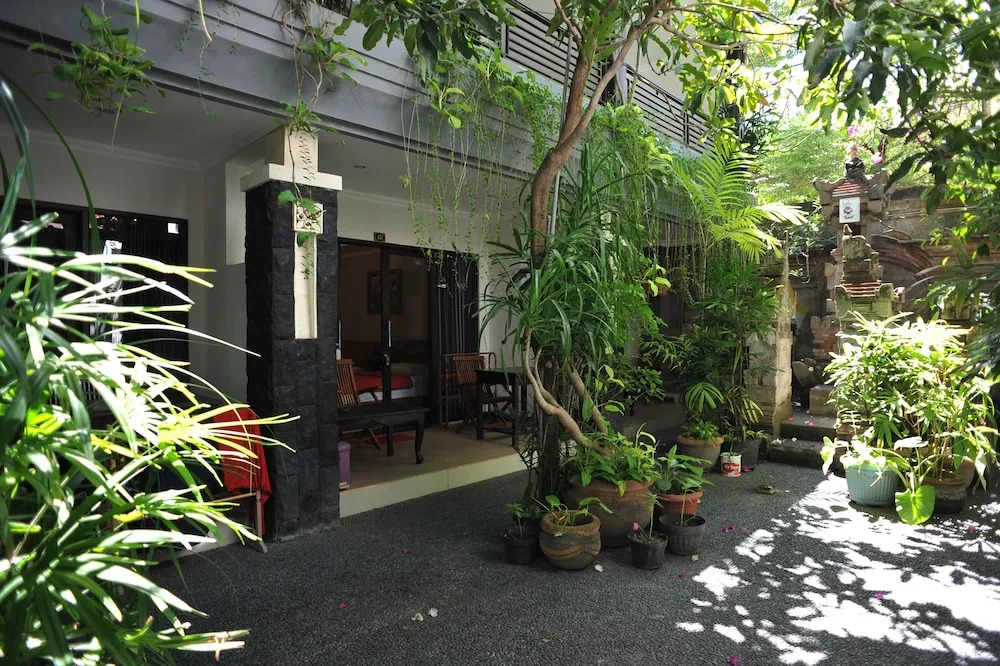 Airy Eco Kuta Kartika Plaza Gang Pendawa 2 Bali