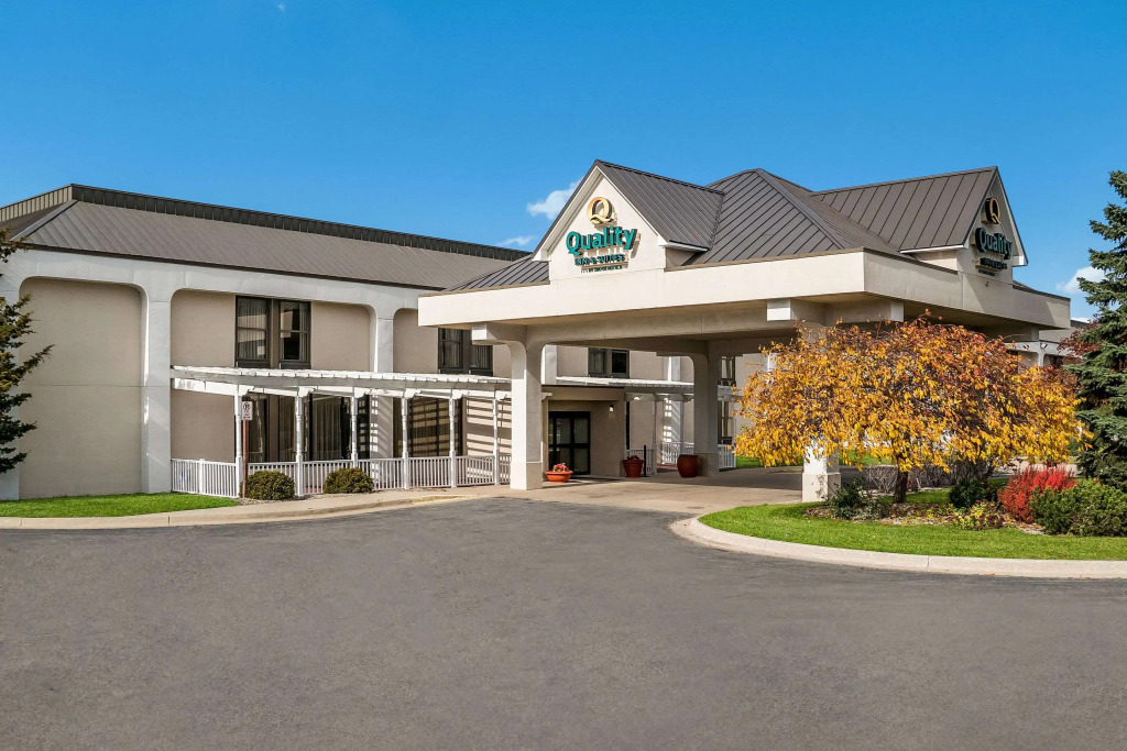 Country Inn & Suites by Radisson, Saginaw, MI