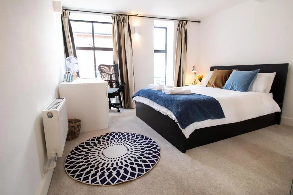 The New52 Oxford by Top Quality Suites - Bespoke 2 Bed Luxury Apartment in the Heart of Oxford City Center