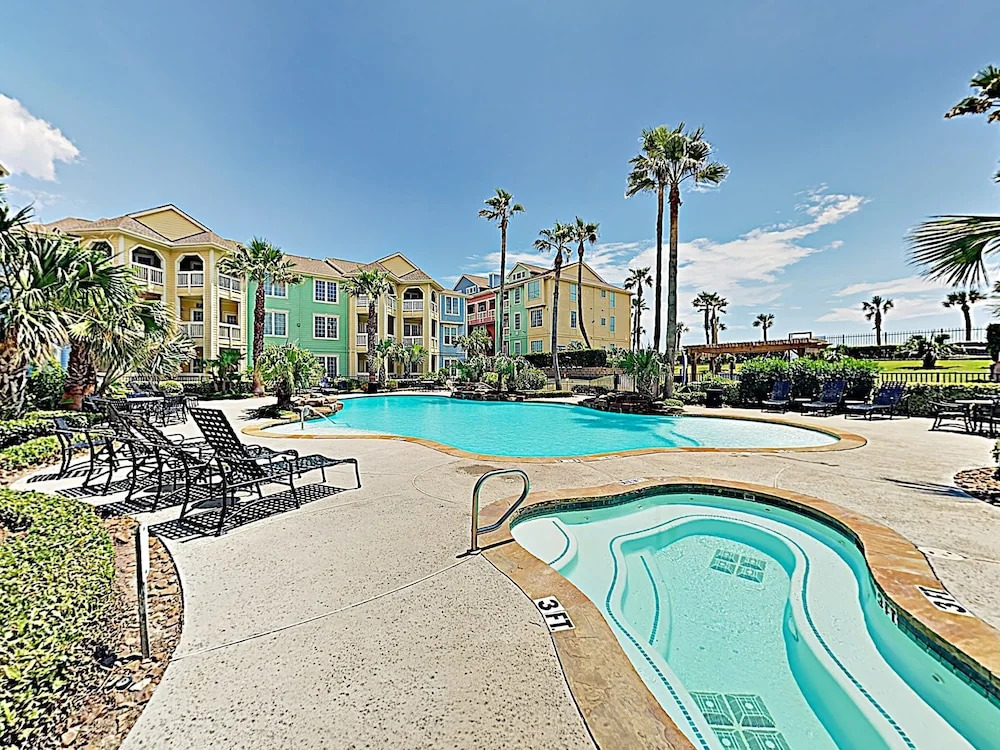 Seawall Condo Unit #626 2 Bedrooms 2 Bathrooms Condo