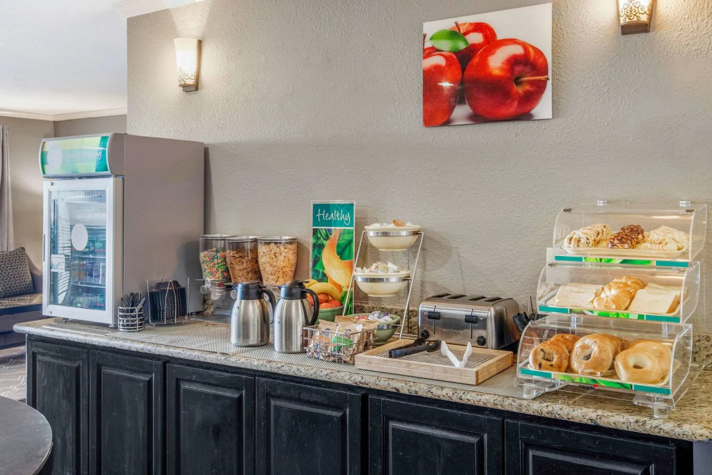 Quality Inn & Suites Weatherford