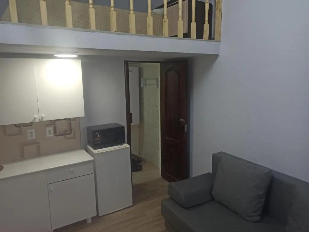 Apartamenty na Lakoba 13