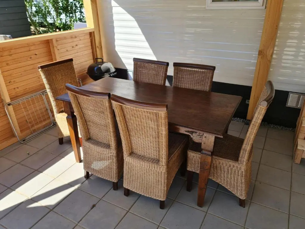 Chalet Casablanca, 80m2 met veel comfort op fantastisch 5-sterren vakantiepark met zwembaden