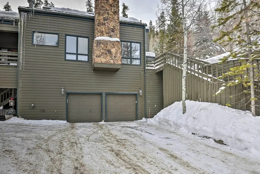 Avon Duplex w/ Hot Tub: Near Vail Hiking & Golf!
