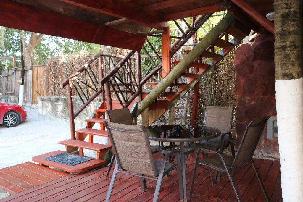 The Diving Lodge Downtown