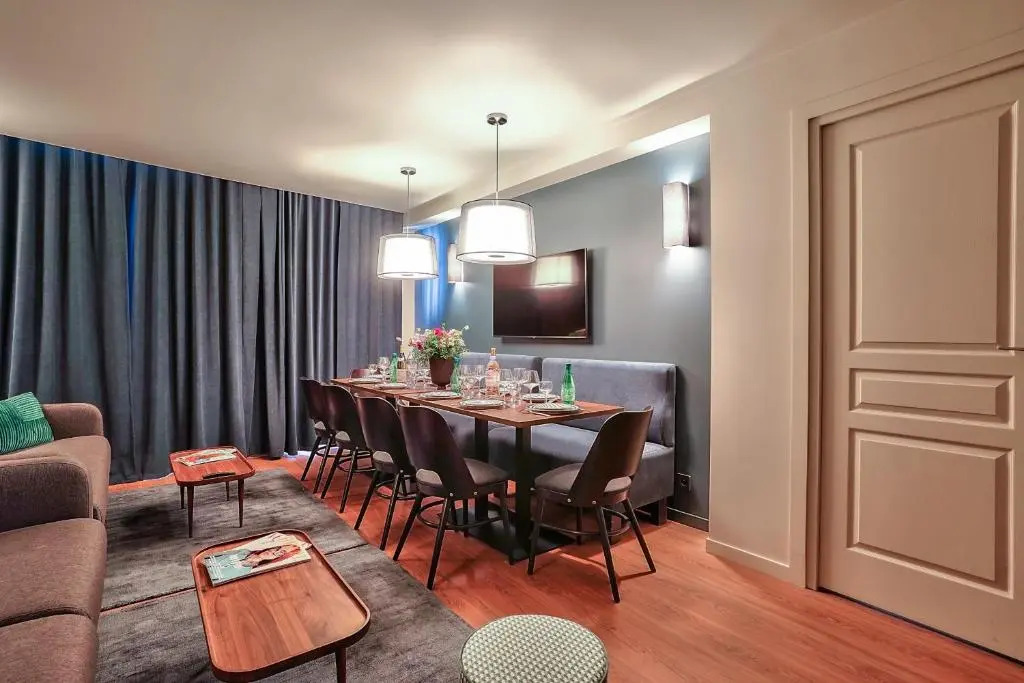 130 - Urban Brand New 110m2 Flat in Montorgueil