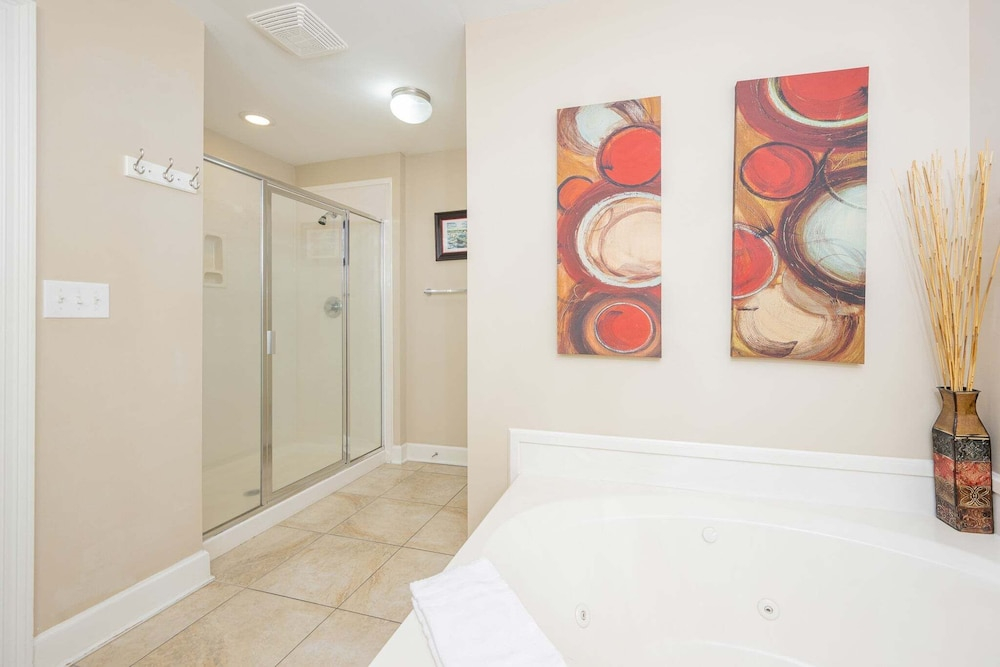 The Oasis 302 Formerly Phoenix West Ii 302 3 Bedroom Condo