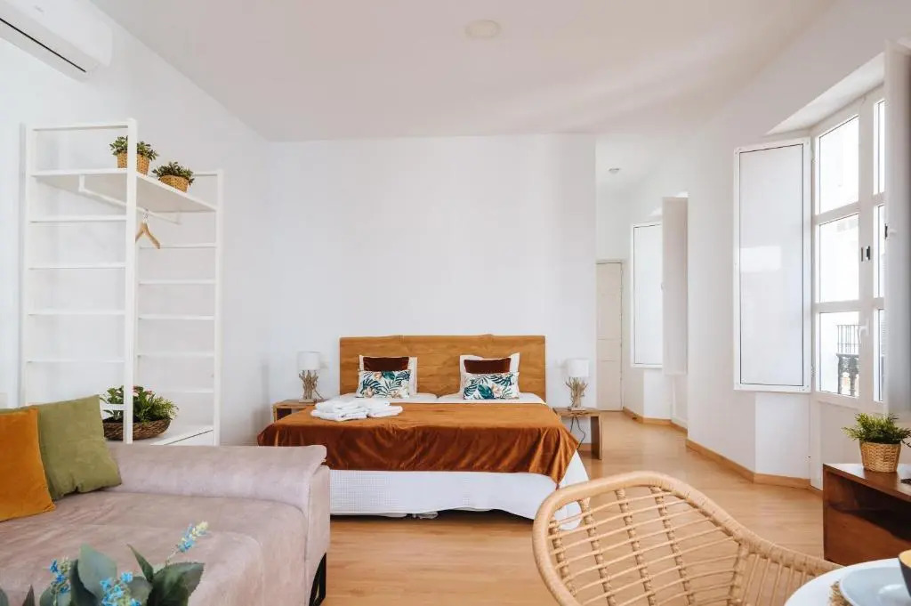 Hostly Rivero 2A Center loft-Fibre-communal terrace-Parking Optional-CLess