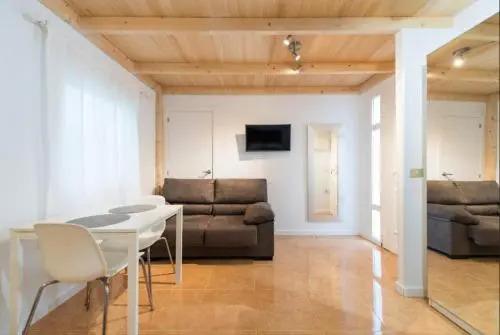 White Apartment Kasa