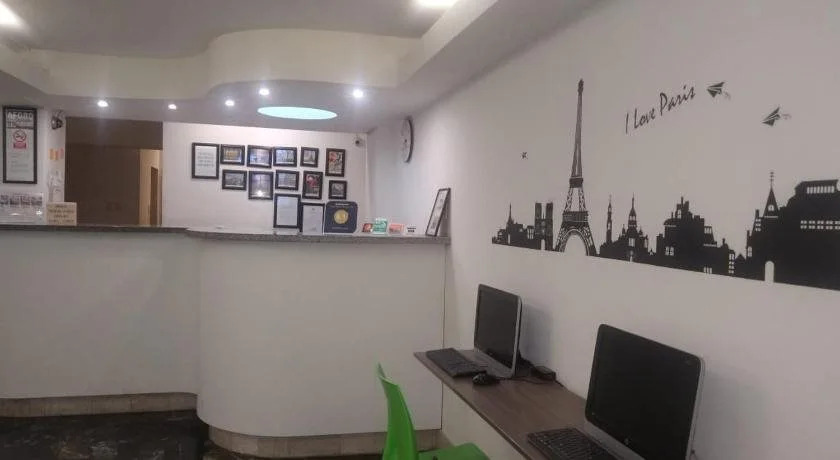 Hotel Paris Lima