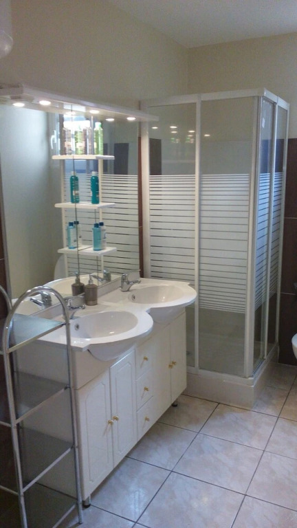 Cosy Apartment With 2 Bedrooms in Les Trois-îlets, With Enclosed Garde