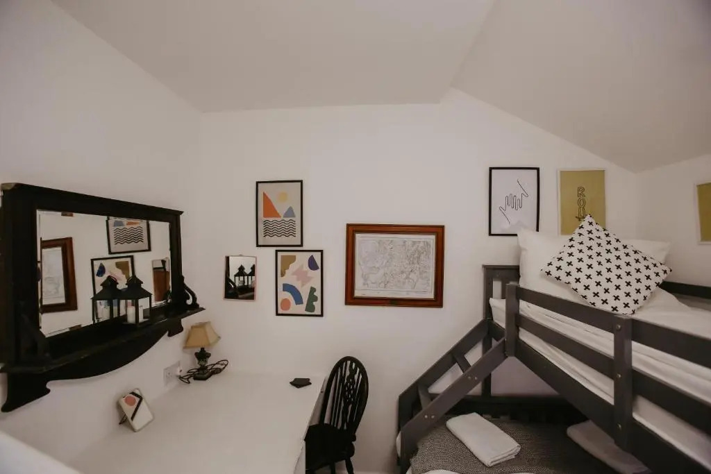 Unique, cosy, Lake District artist hideaway - 5 bd