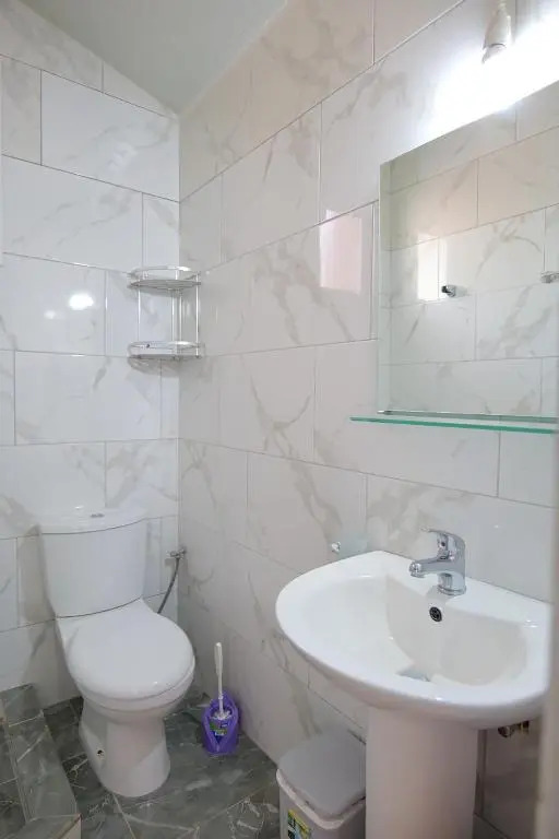 Stela Apartments