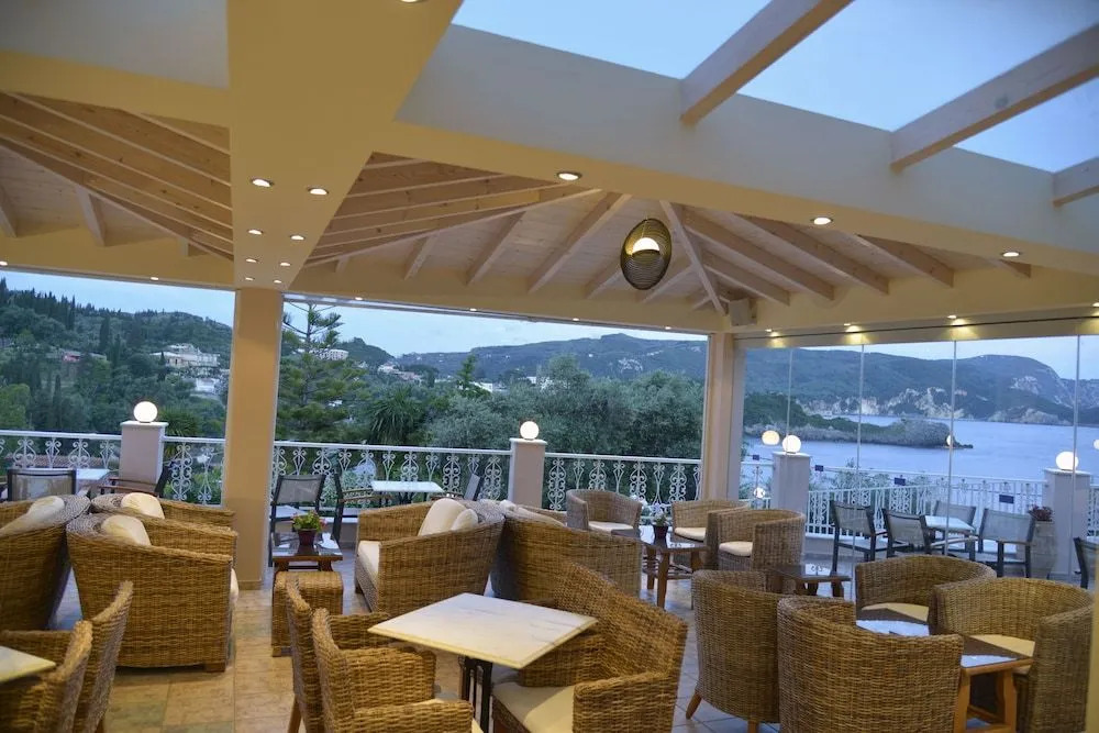 Odysseus Hotel