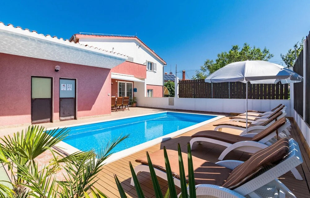 Nice Home in Pomer With Wifi and 3 Bedrooms