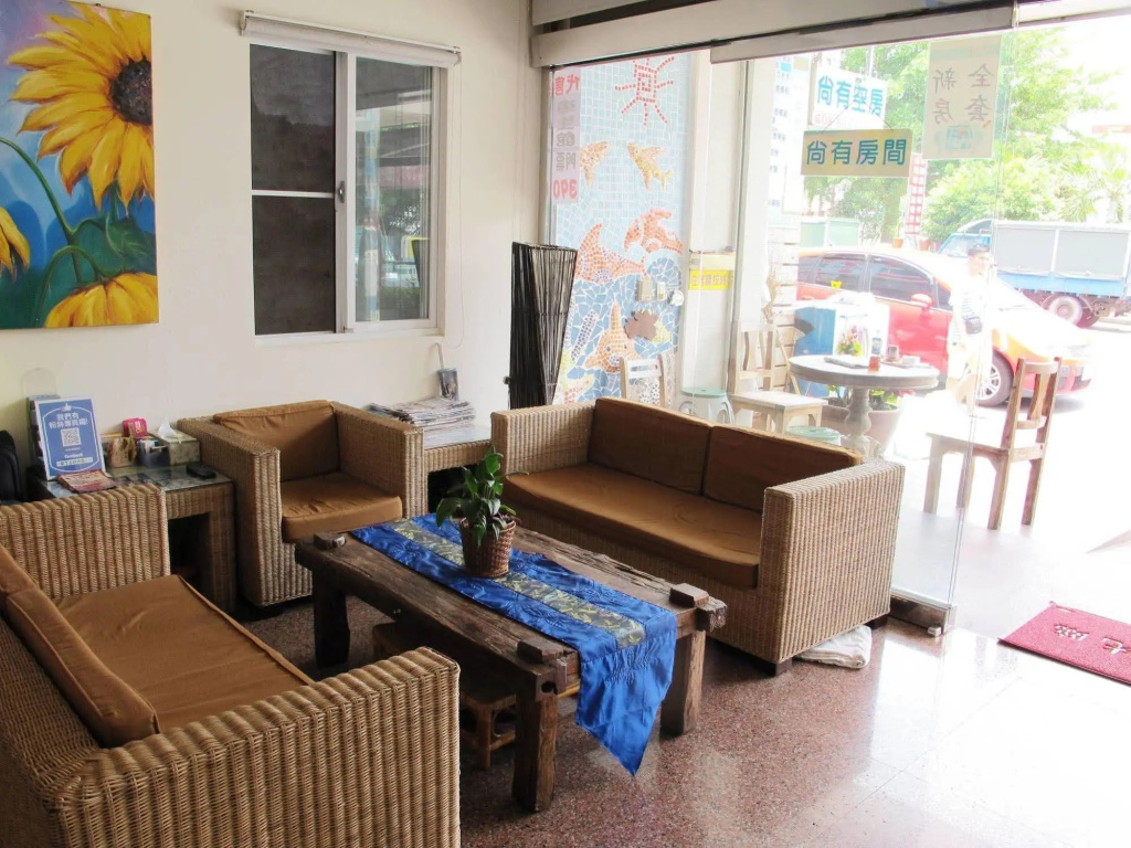 Kenting Sunhow Inn