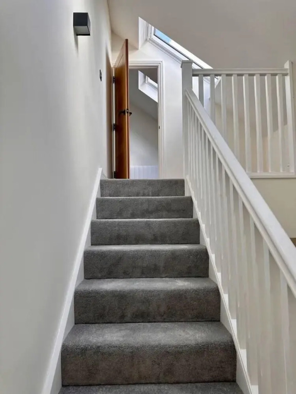 Luxury 3 Bedroom Modern Penthouse- Birmingham City