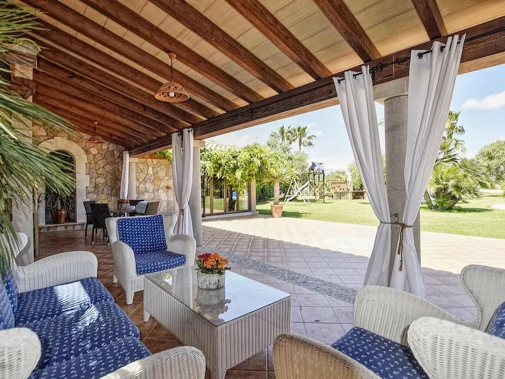 Country House near Alcúdia Bay with Pool