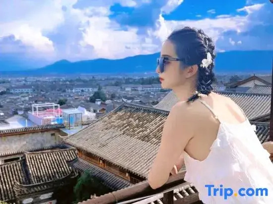 Three-time Bieyuan·star theme worry-free starry sky beauty hotel