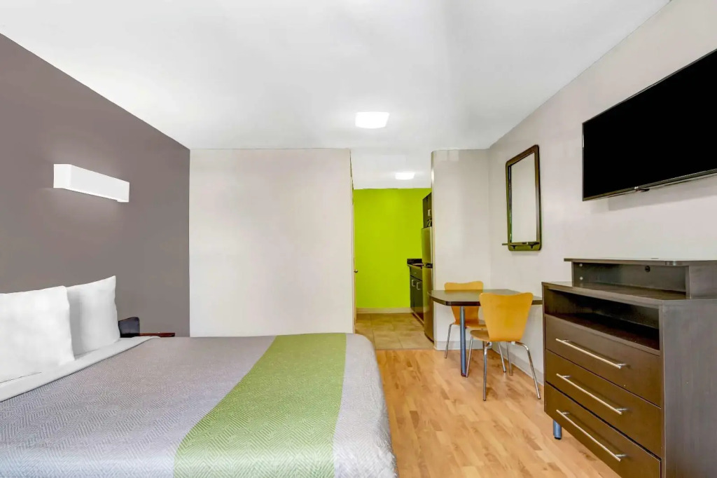 Studio 6 Extended Stay - Atlanta, GA - Chamblee