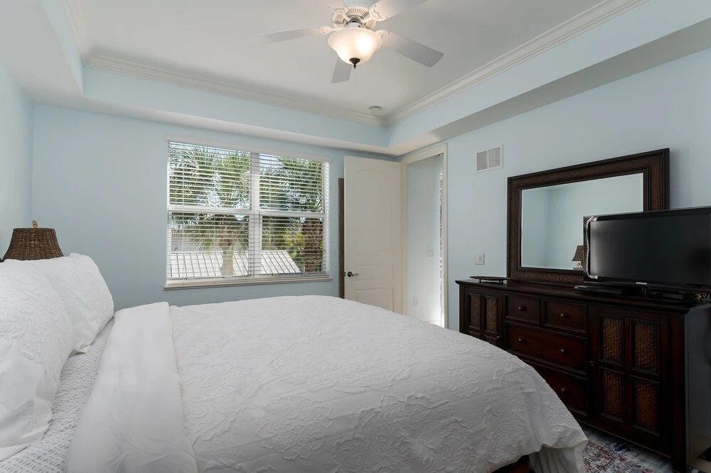 ~ The Bonita Paddle A202 ~ Beautiful Bonita Springs Condo With Mother In Law Suite! 3 Bedroom Condo by RedAwning