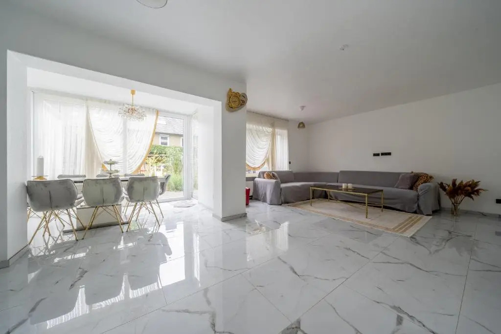 Private House