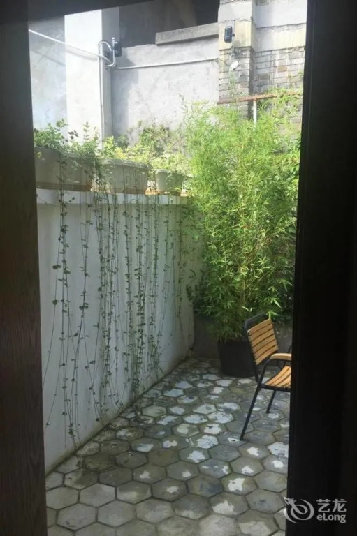 Ziyuanwei Inn
