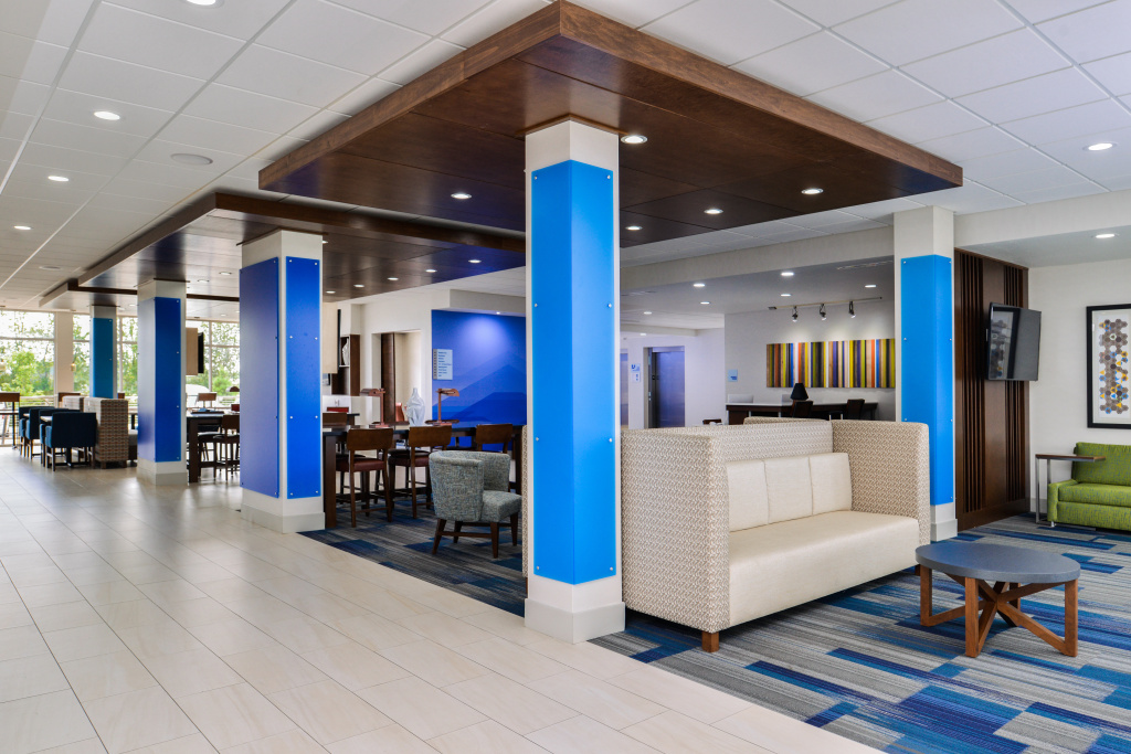 Holiday Inn Express & Suites - Siloam Springs by IHG