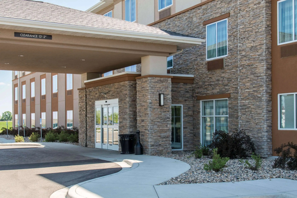 Sleep Inn & Suites Marshall - University Area