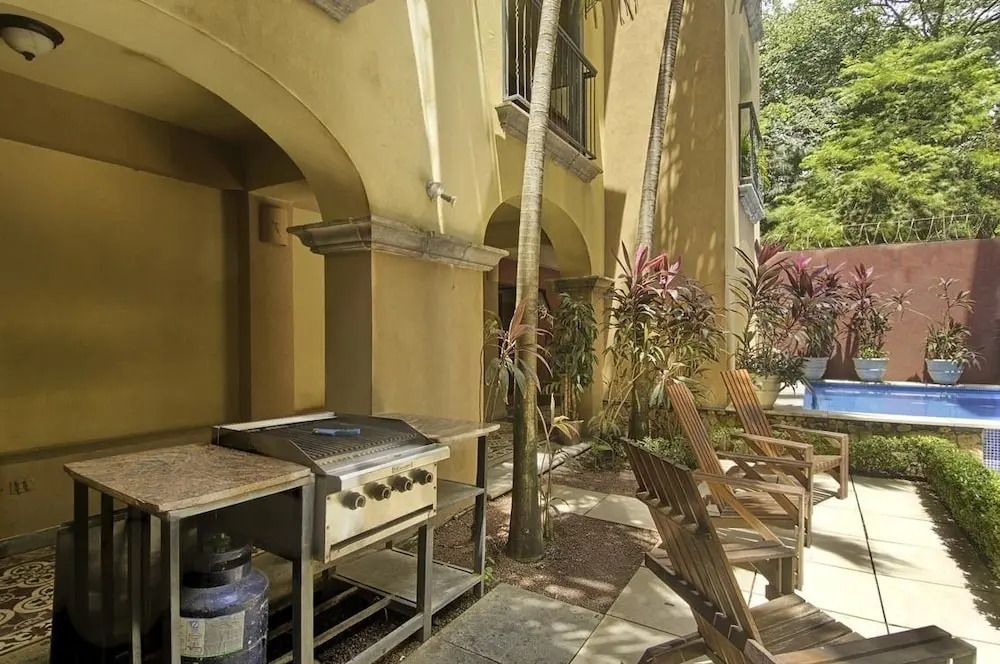 Tamarindo Mango condominiums