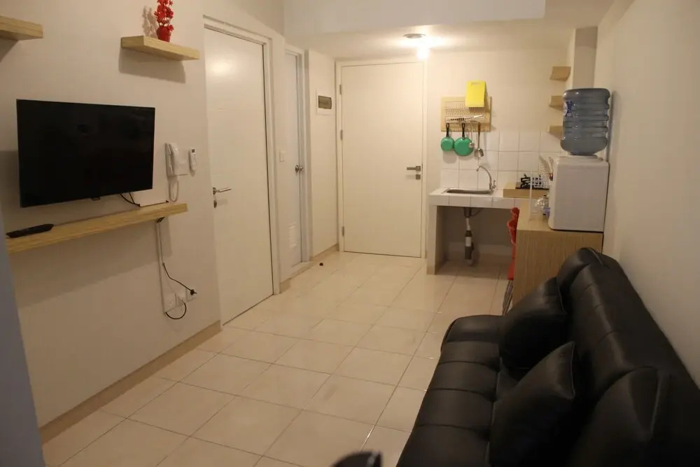 Simply Minimalist 2BR The Springlake Apartment