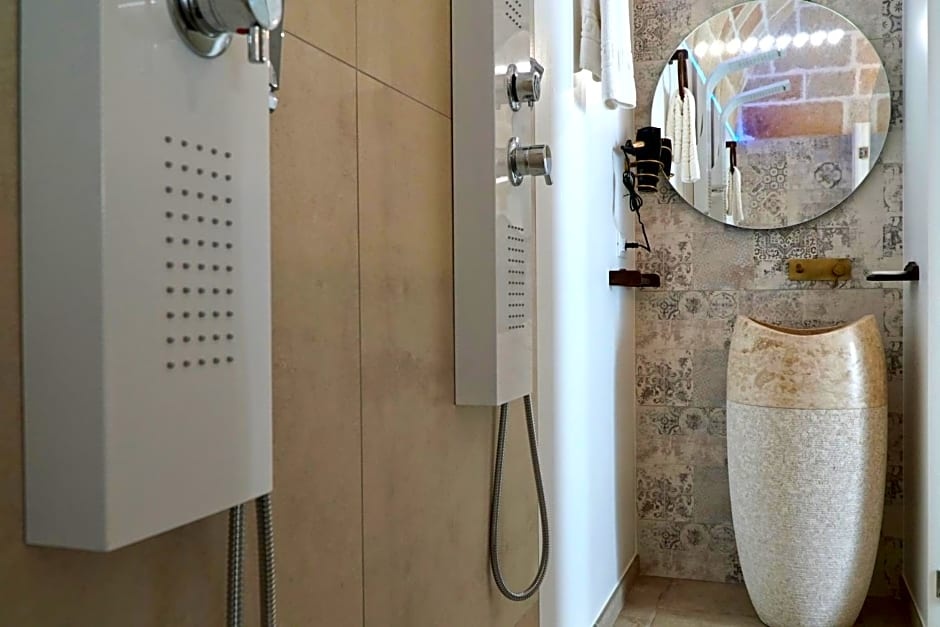 Suite 141 - Luxury B&B