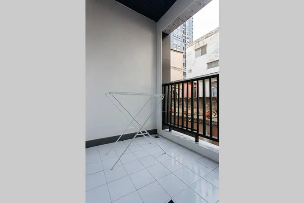 P4 Silom Large 2beds Full Kitchen Wifi 4-6pax