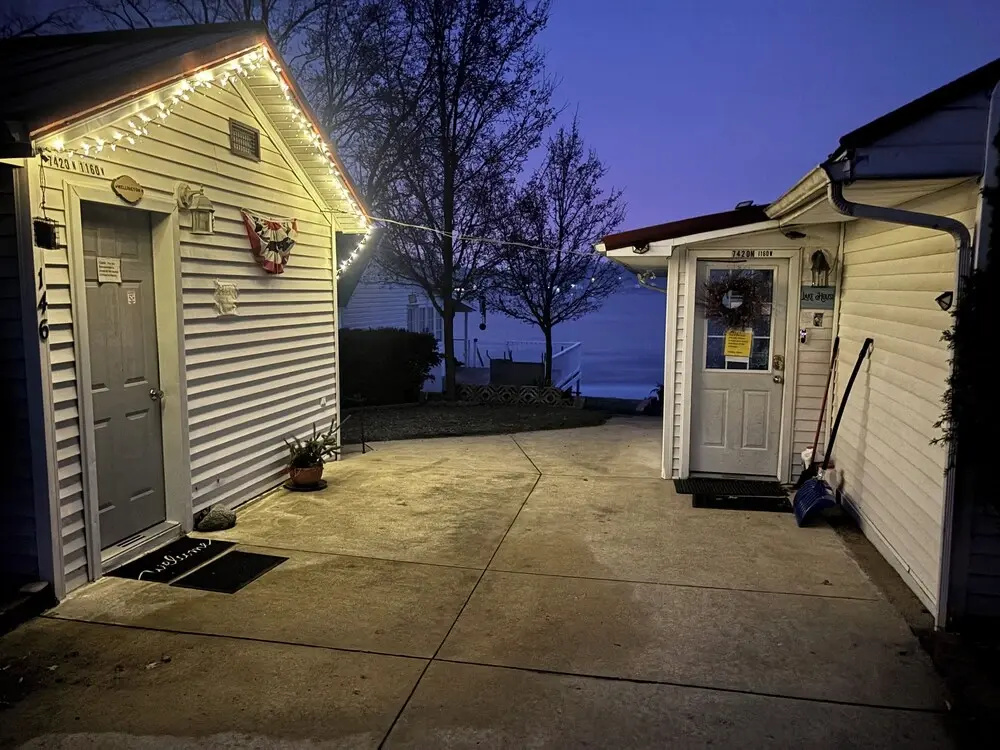 The Wellington Cottage