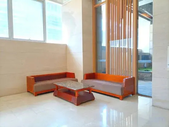 Ivan Yifan Hotel Apartment (Jia Zhaoye Branch)