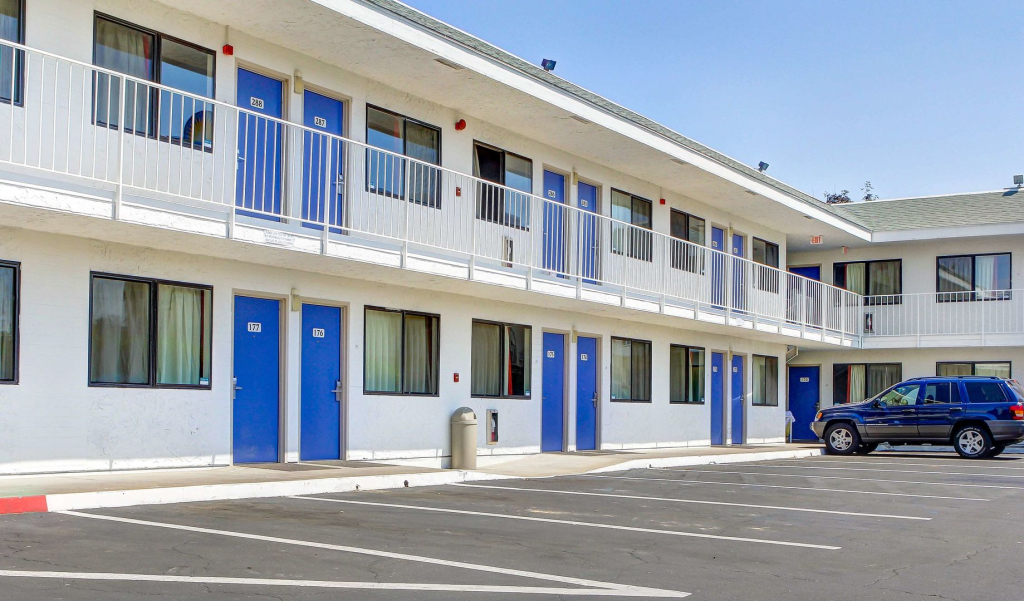 Motel 6-Medford, OR