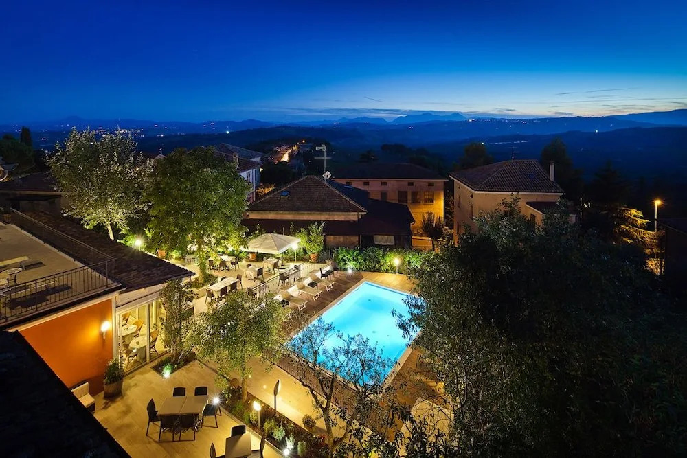 Hotel La Palomba