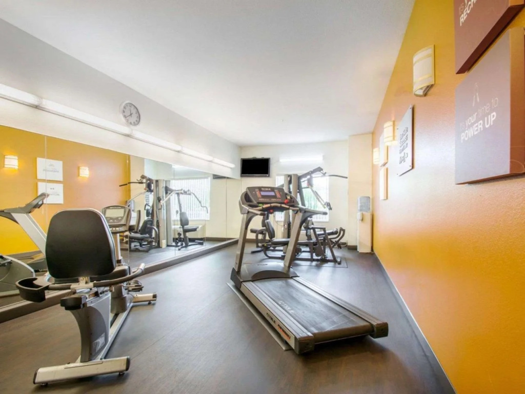 Comfort Suites Montgomery East Monticello Dr
