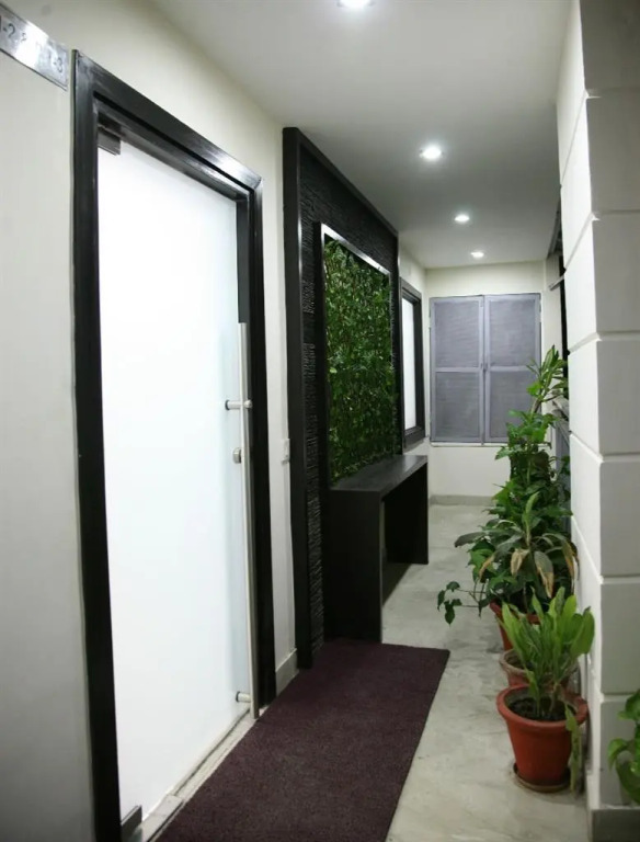 Castle Bay Noida