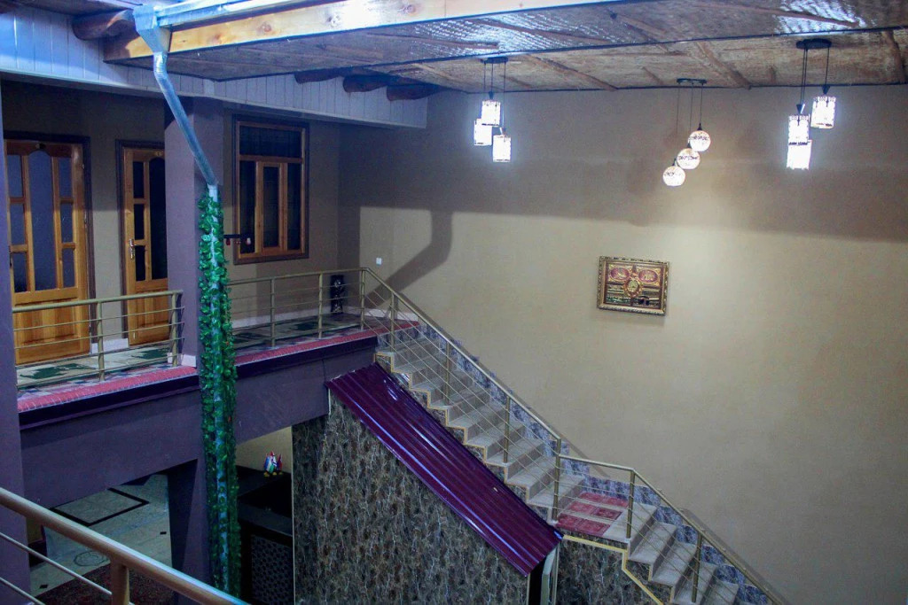 Hotel Al Mansur