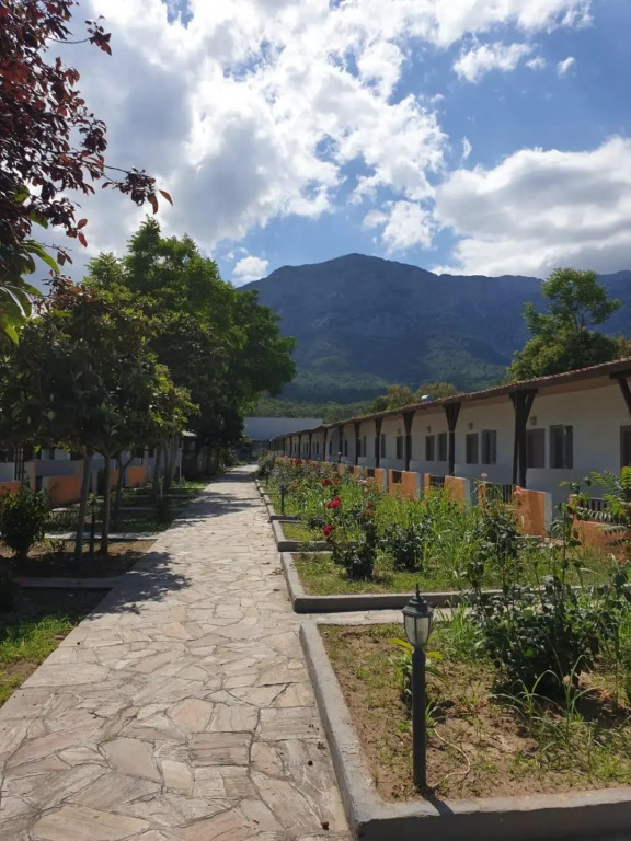 UĞUR BEACH HOTEL