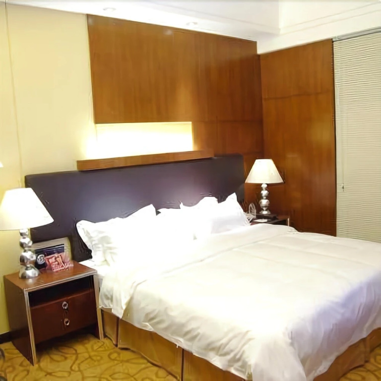 Wangfu Shenghe Boutique Hotel
