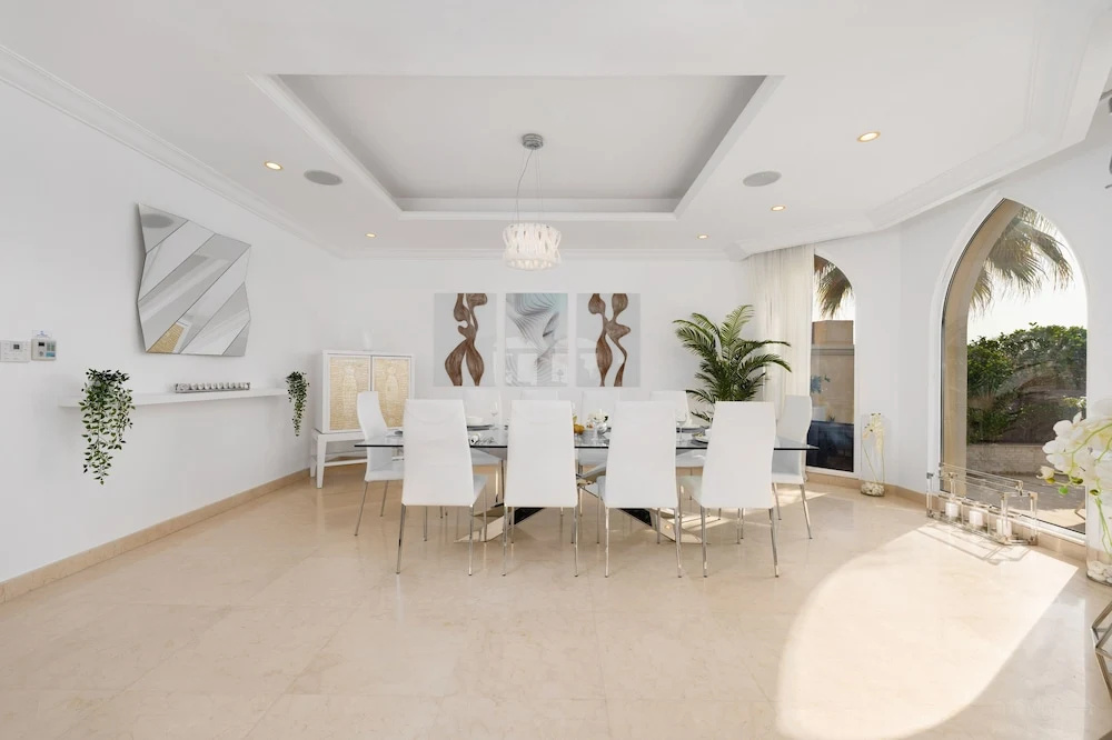Maison Privee - Ultra-Luxury Villa with Private Pool & Beach on Palm
